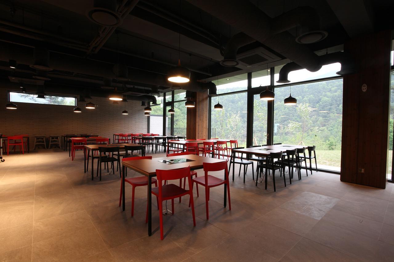 Hanwha Resort Suanbo Чунгджу Екстериор снимка